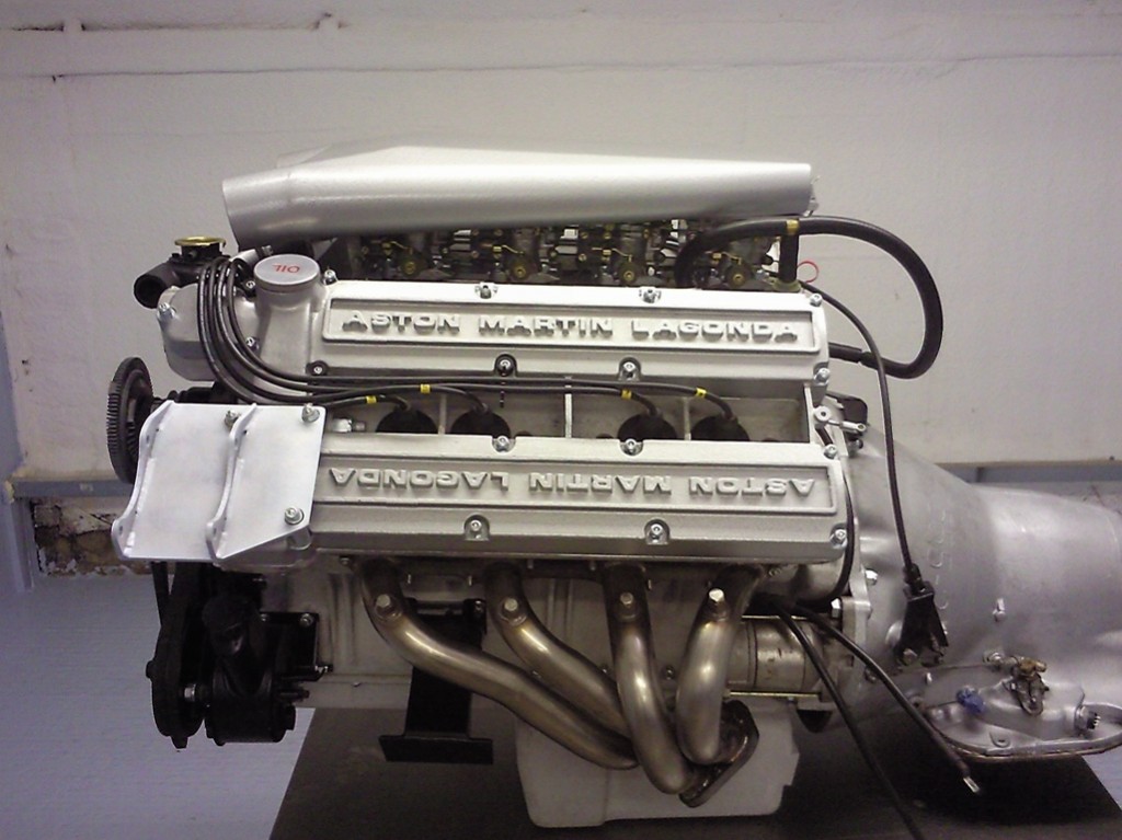 Engine-and-gear-box-ready-for-installation